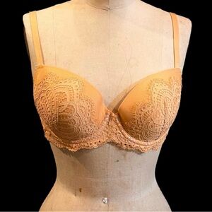 Victoria’s Secret Dream Angels lined demi‎ bra peach tangerine lace padded 32DD